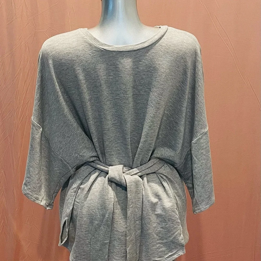 SHOP BASIC OVER-SIZED SWEATER TOP - Picture 2 of 2